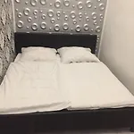 Fashion Street Executive Apartment